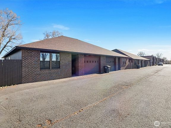 3rd image of 1331 NE Nanto Road #A&B