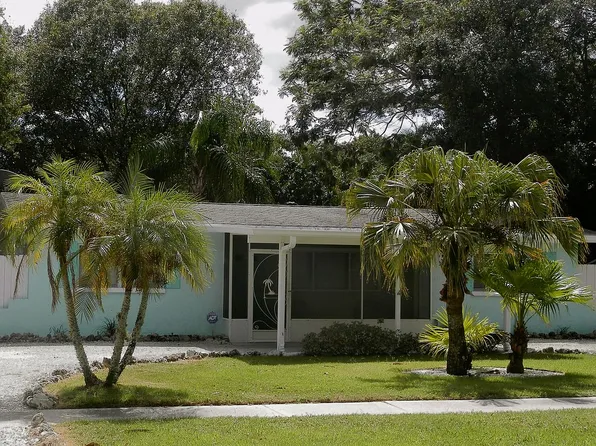 2338 Hyde Park St, Sarasota, FL 34239