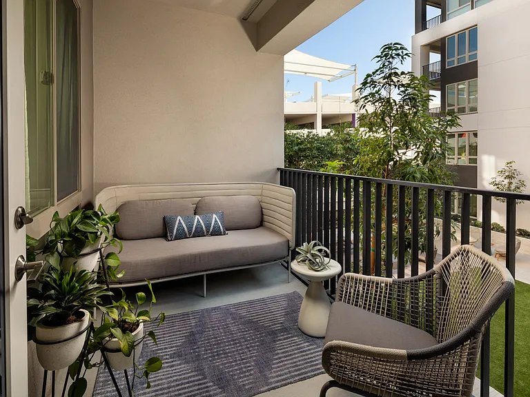 One Paseo Living — Photo 16