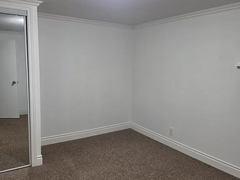 792 Tatra Dr — Photo 9