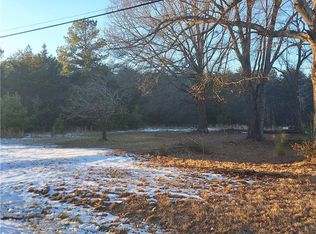 865 Narrow Gauge Rd, Reidsville, NC 27320