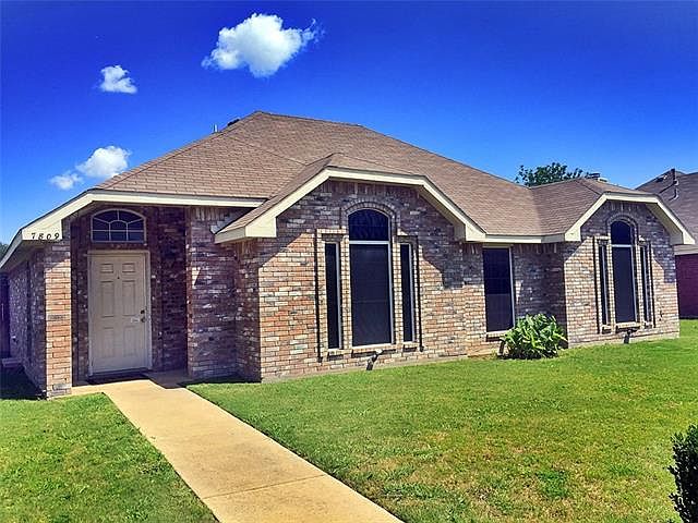 2nd image of 7809 Munich Dr