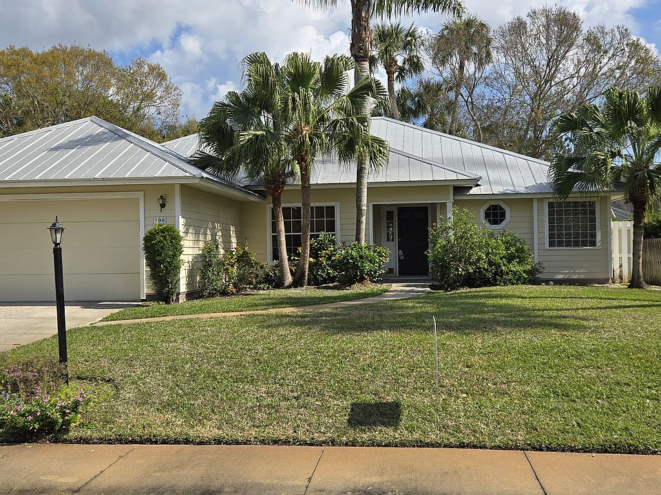 1st image of 108 39th Dr