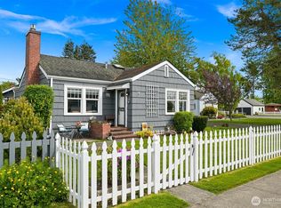 1060 Peace Portal Dr, Blaine, WA