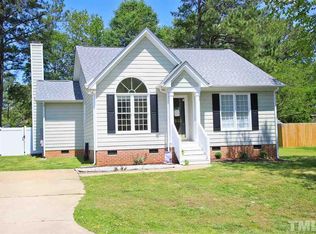 2832 Glastonbury Rd, Apex, NC 27539