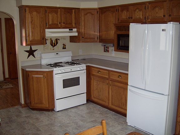 5th image of 630 2nd St