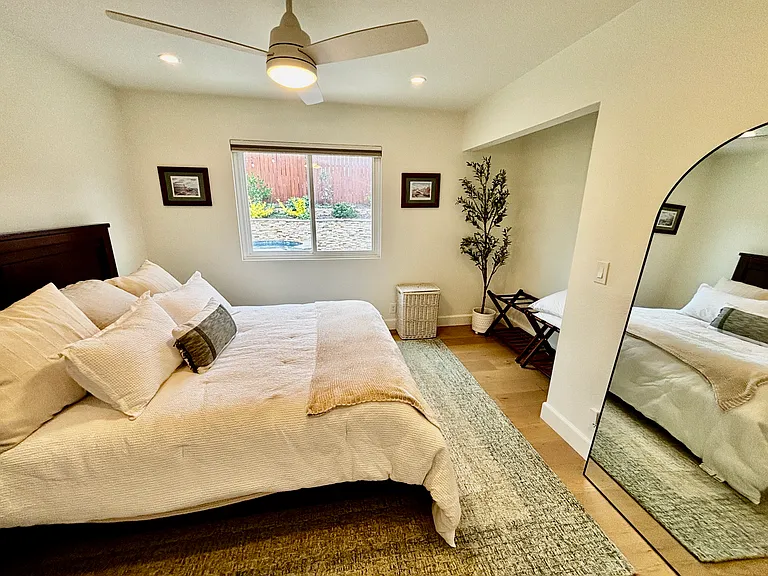 567 Woods Dr — Photo 9