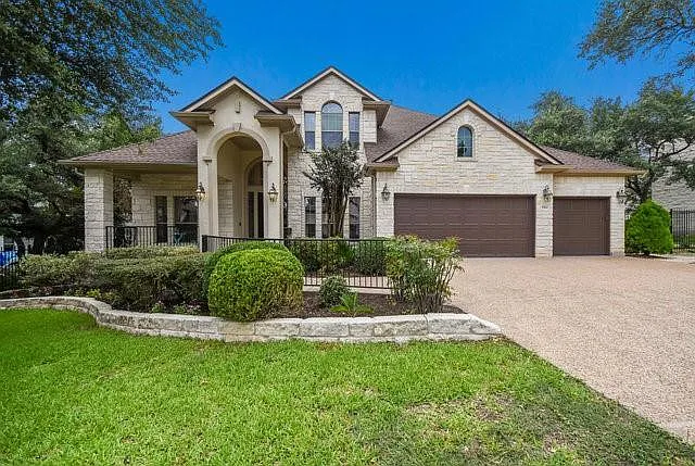 9900 Tree Bend Cv — Photo 1