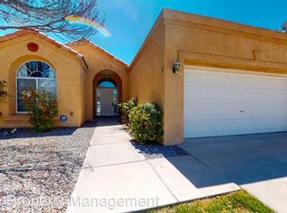 4132 Skyview Crest Rd NW, Albuquerque, NM 87114