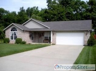 3203 Bent Grass Ln, Jeffersonville, IN 47130