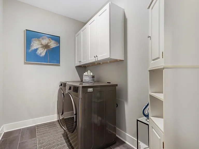 6209 Morning Glory Dr — Photo 47