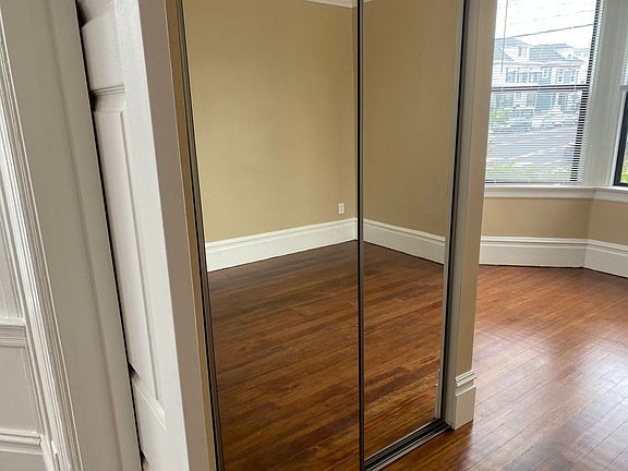 5th image of 889 34th St #899-B
