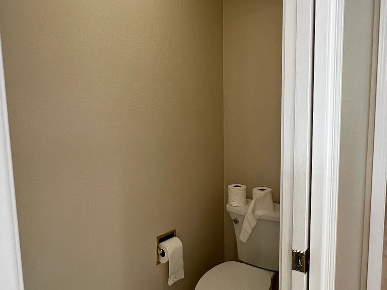 20000 Summercrest Dr — Photo 33
