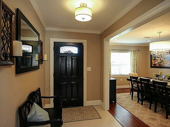 5th image of 5714 Burlinghall Dr