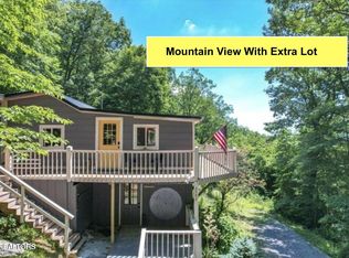 2592 Bluff Mountain Rd, Sevierville, TN 37876