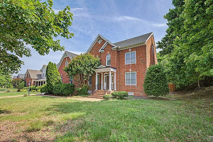 11000 Ellis Meadows Ln — Photo 2