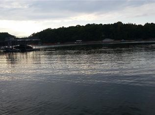 5728 Ridgewater Dr #6, Gainesville, GA 30506