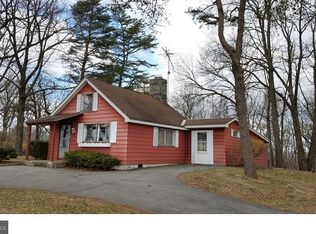 165 Maidencreek Rd, Fleetwood, PA 19522