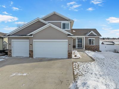 2616 17th St NW, Minot, ND, 58703