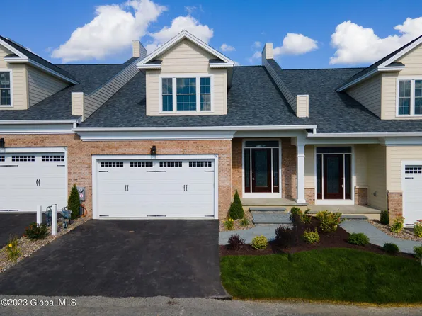 78 Cambridge Way, Latham, NY 12110