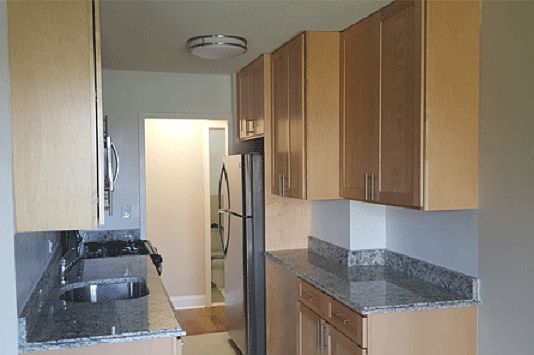 5th image of 1655 Undercliff Ave APT 08H