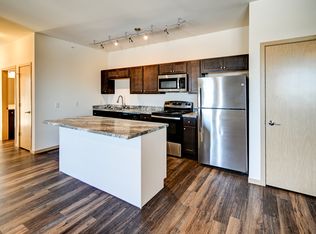 2128 Luann Ln #101, Madison, WI 53713