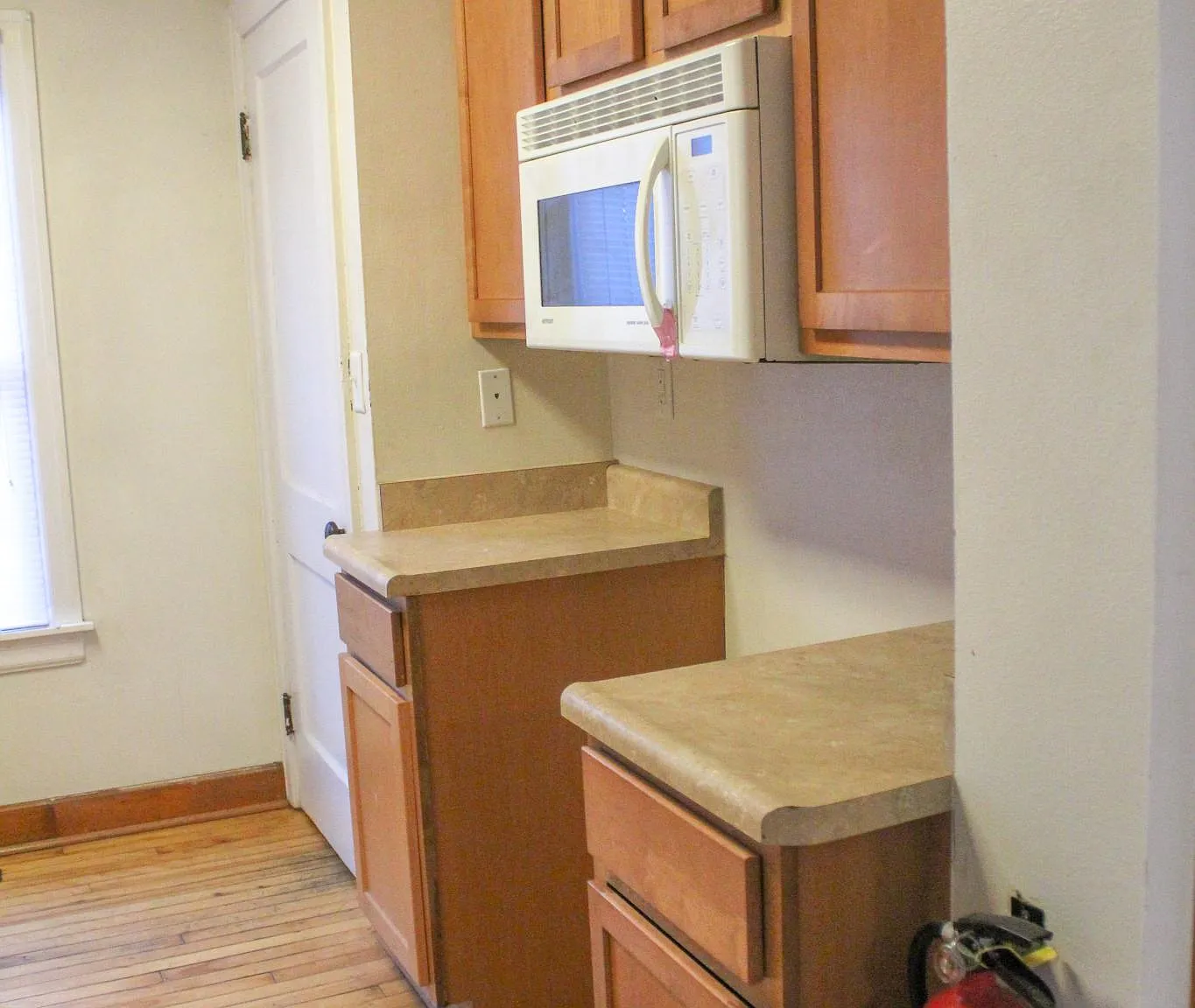 410 N Lucas St — Photo 4