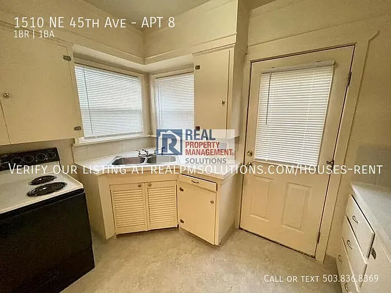 1510 NE 45th Ave #8 — Photo 7