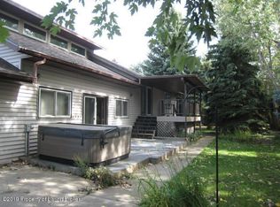 8506 144th Ave SW, Bowman, ND 58623