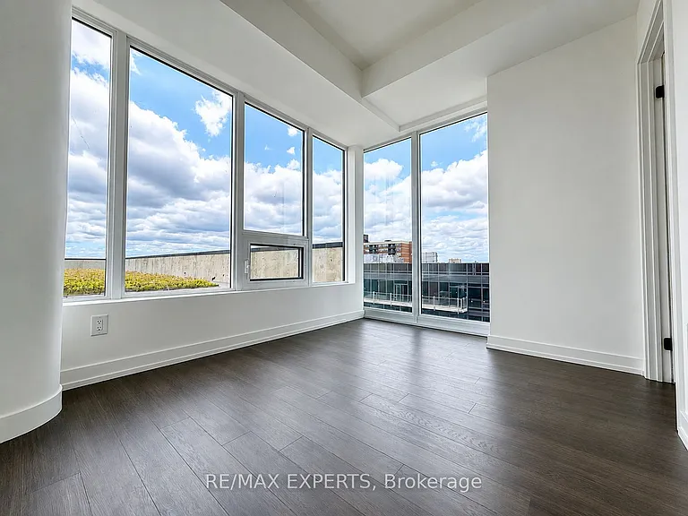 4010 Eglinton Ave W #921 — Photo 18