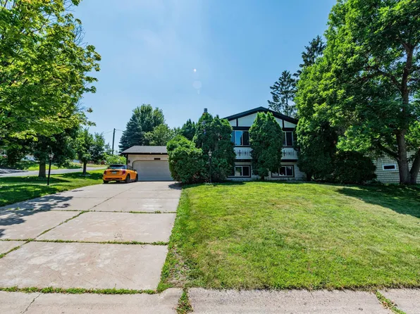 1290 Polk Pl NE, Columbia Heights, MN 55421