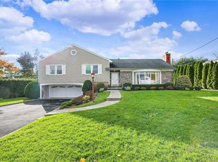 21 Durham Rd, White Plains, NY 10605