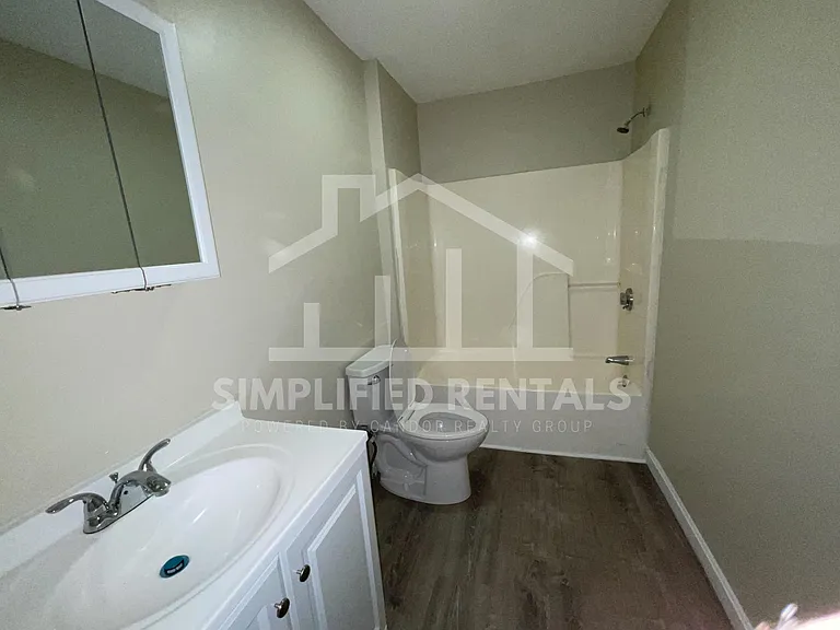 62 Green St #312 — Photo 8