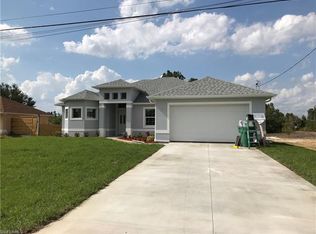 3402 40th St SW, Lehigh Acres, FL 33976
