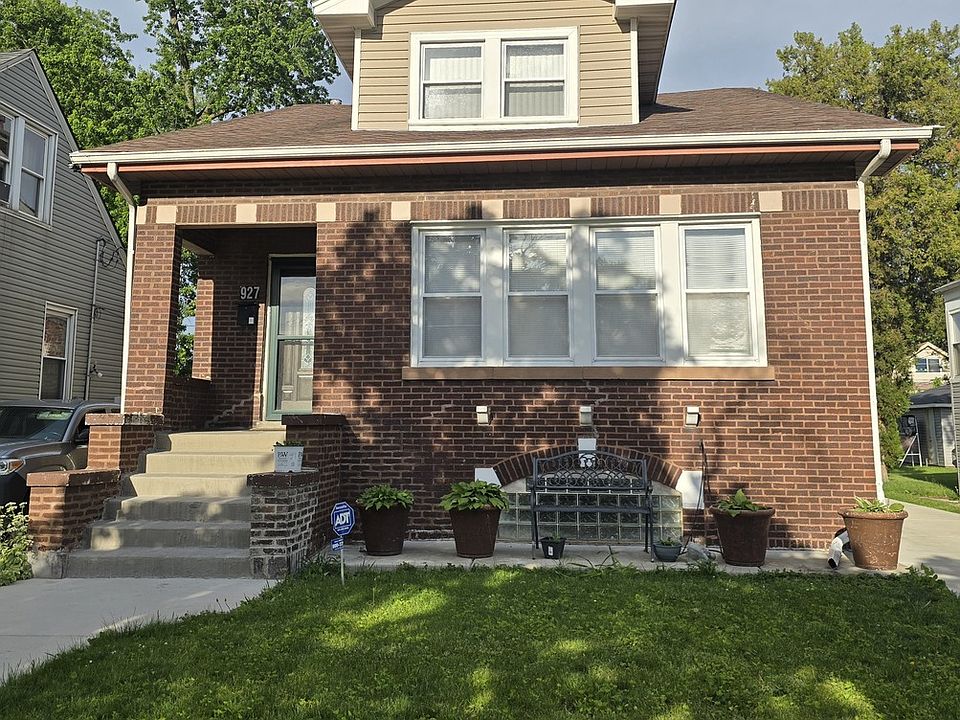 1st image of 927 24th Ave