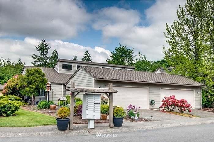 1st image of 2705 174th Ave NE