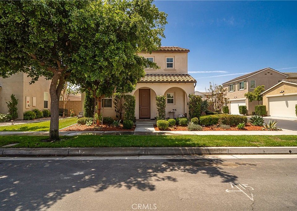 1st image of 4058 E Heritage Ln