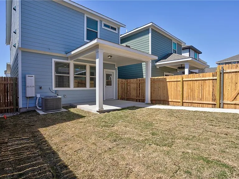 1724 W Artesian Springs Xing — Photo 16