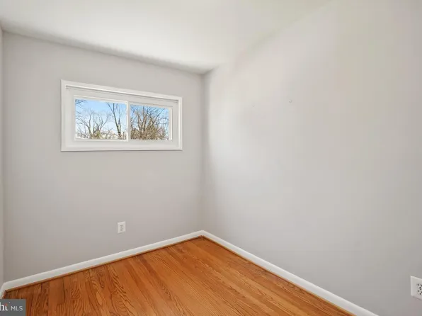 4213 Allison Cir, Fairfax, VA 22030