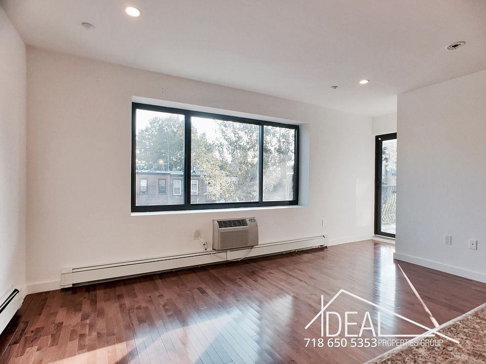 1st image of 400 15th St #3