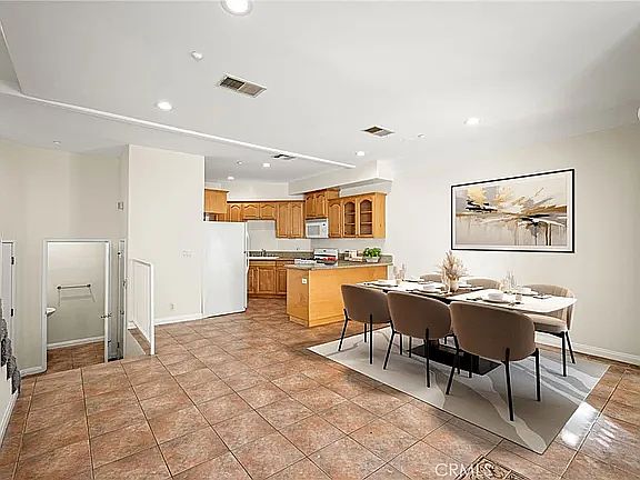 4th image of 1201 Viola Ave APT 104