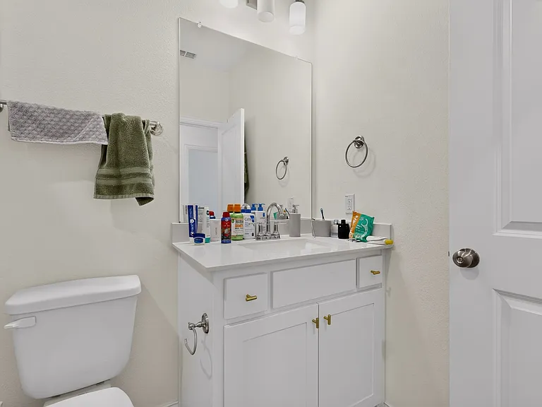 605 Friendswood Dr — Photo 8
