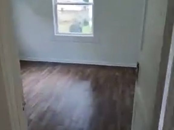 4th image of 160 Brigman St