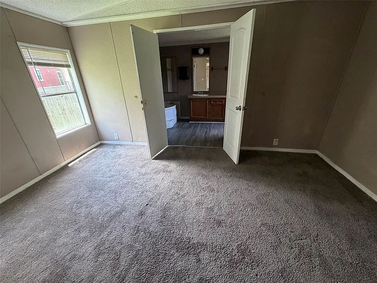 24610 E Needham Rd — Photo 9