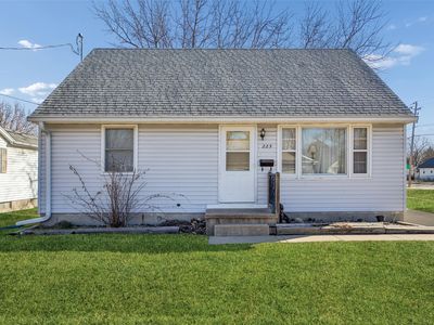 225 SW Des Moines St, Ankeny, IA, 50023