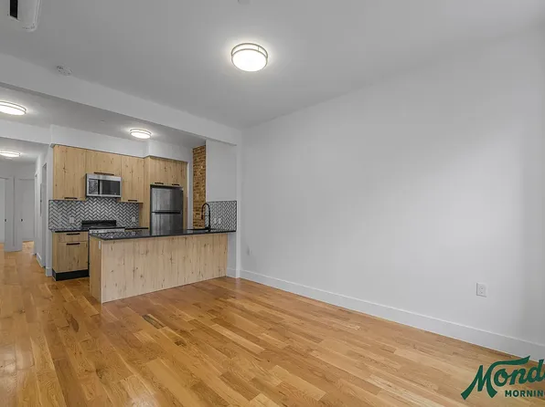 1094 Dean Street image 2 of 12