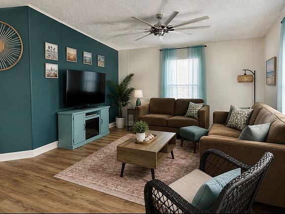 2nd image of 6839 Coconut Grove Cir