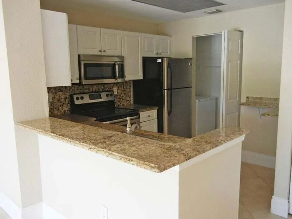 2813 Grande Pkwy #109