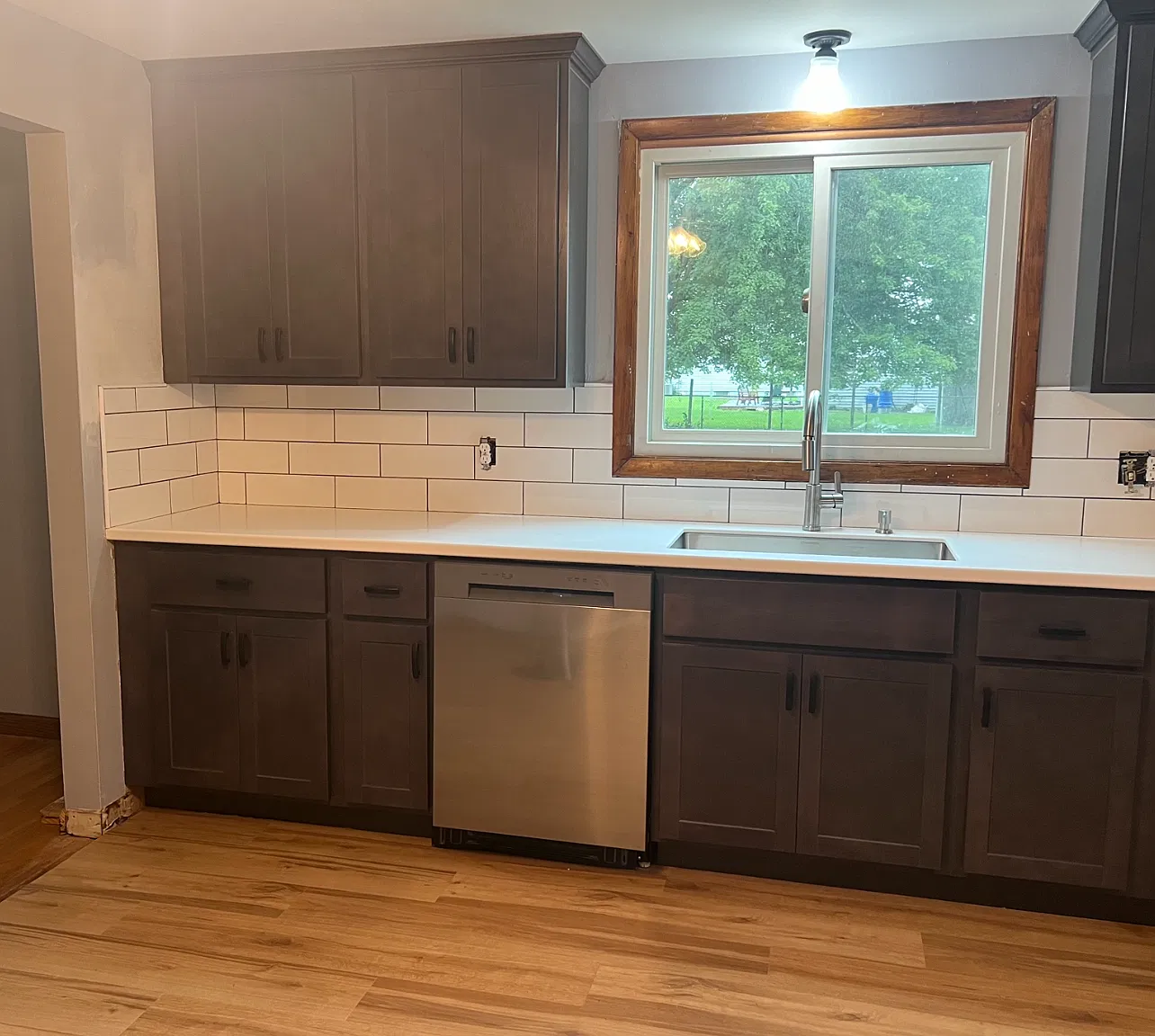 4 bed, 1.5 bath, 1400 sqft, $2,400 — Photo 3