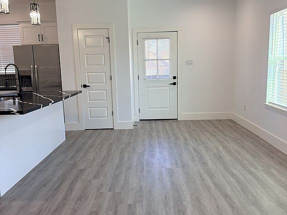2nd image of 6000 Rosemary Ln